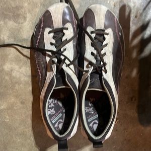 Women’s size 11 Merrells